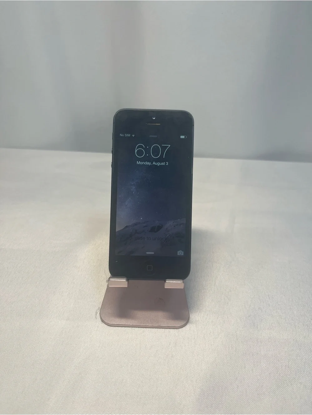 Apple iPhone 5 16GB Black/Slate A1429 w/ Original Box - Excellent Condition